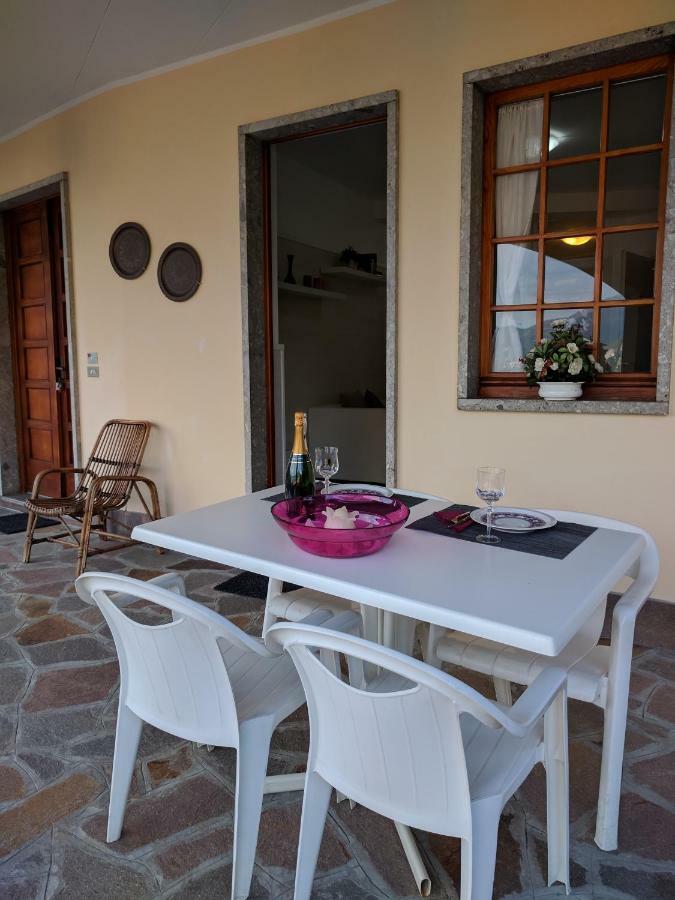 Gina'S Apartment Riva di Solto Ngoại thất bức ảnh